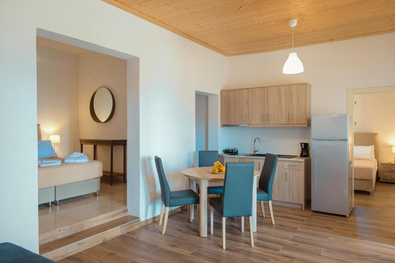 Lazarou Beach Apartments Platis Gialos  ภายนอก รูปภาพ